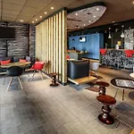 Ibis Est Mendes France 3*