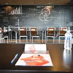 מלון Ibis Est Mendes France 3*