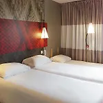 Ibis Est Mendes France 3*