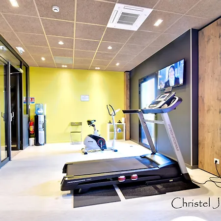 法国尼奥尔东部宜必思酒店 3* 尼奥尔