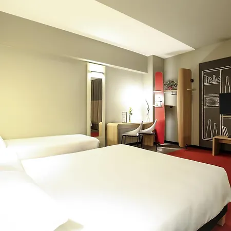 Hotel Ibis Est Mendes France Niort