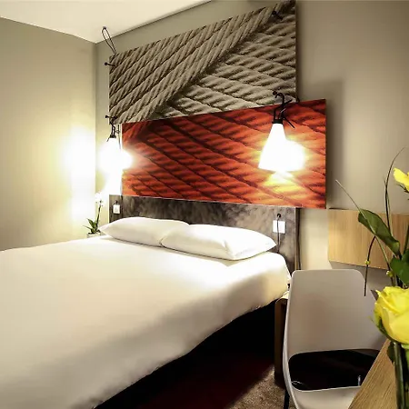 Hotel Ibis Est Mendes France Niort