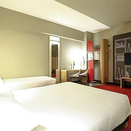 Ibis Est Mendes France Hotel 3*