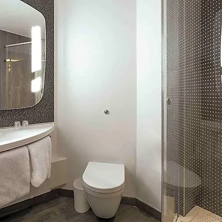 Ibis Est Mendes France Niort