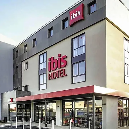 Ibis Est Mendes France Niort