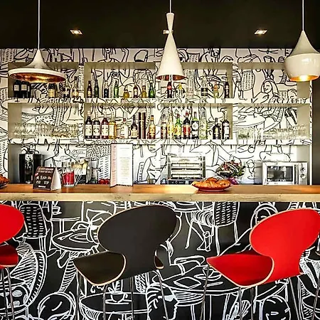 Ibis Est Mendes France