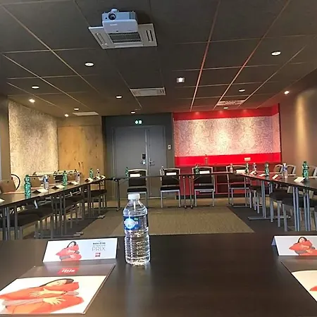 Hotel Ibis Est Mendes France 3*