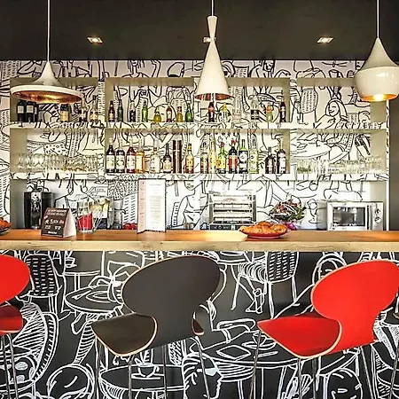 Ibis Est Mendes France
