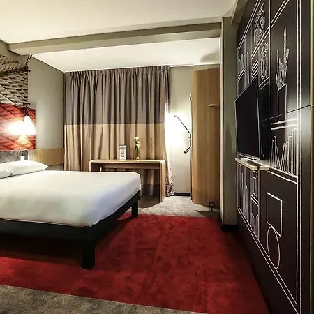 Ibis Est Mendes France