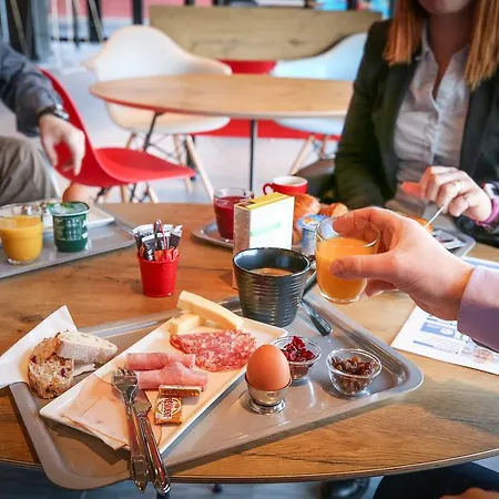 Ibis Est Mendes France