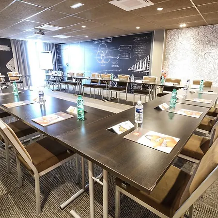 Otel Ibis Est Mendes France Niort