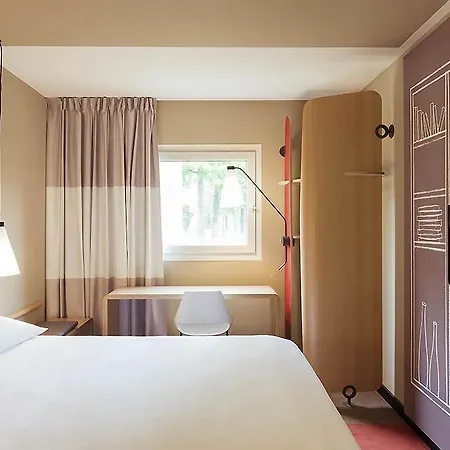 Hotel Ibis Est Mendes France