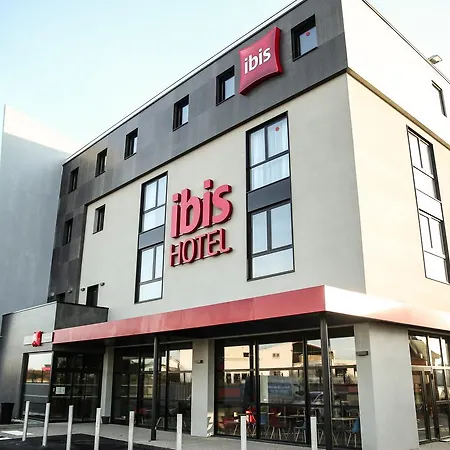 Ibis Est Mendes France 3* Niort
