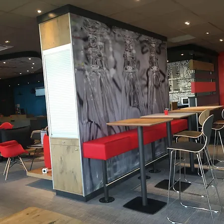 Ibis Est Mendes France Hotel