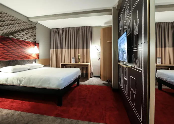 Ibis Est Mendes France 3* Niort