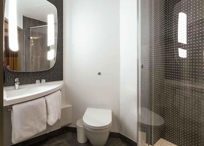 Ibis Est Mendes France Hotel