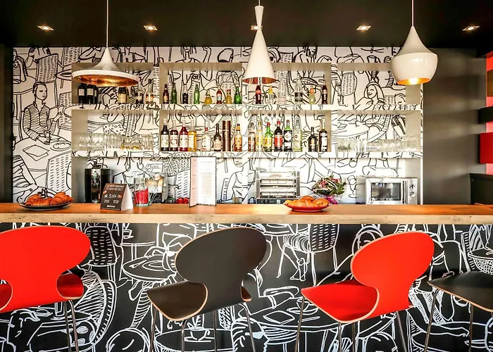 Ibis Est Mendes France Hotel Niort