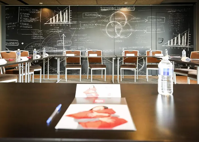 Ibis Est Mendes France Hotel Niort