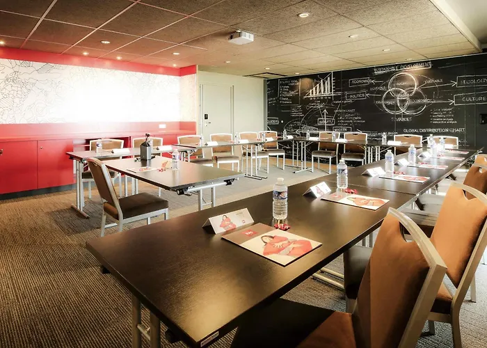 Ibis Est Mendes France Hotel