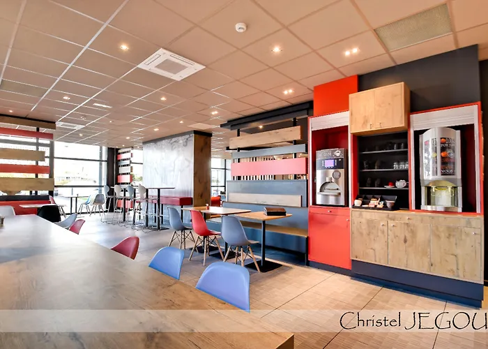Ibis Est Mendes France 3* Niort