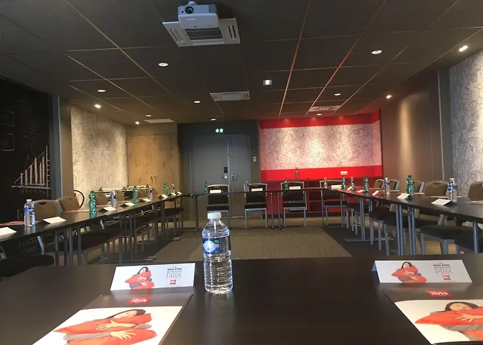 Hotel Ibis Est Mendes France