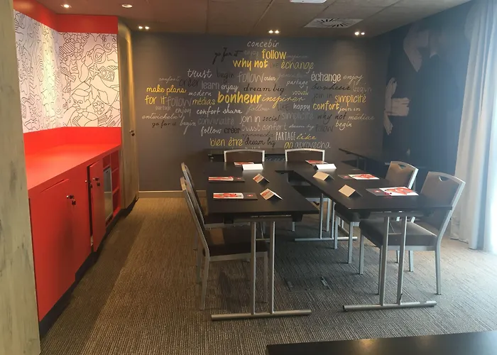 Hotel Ibis Est Mendes France 3*