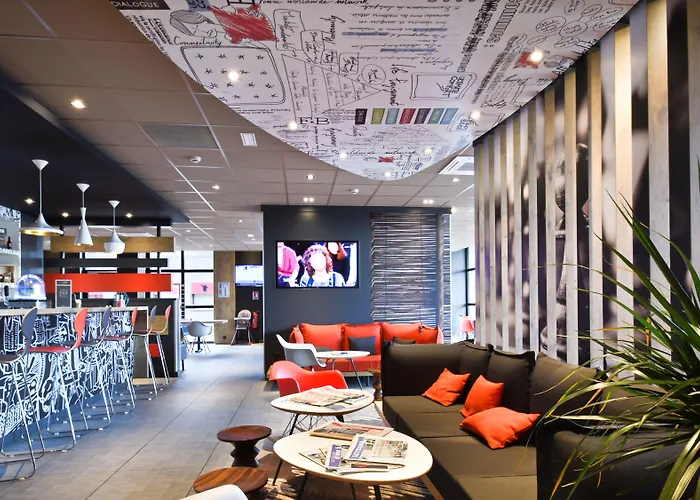 Ibis Est Mendes France 3* Niort