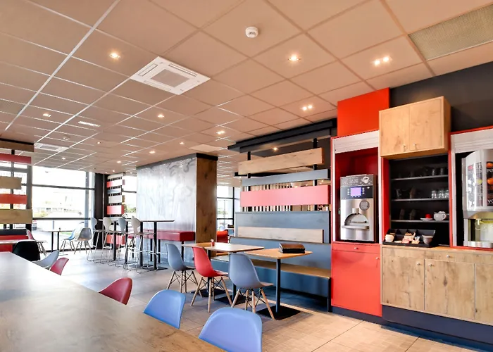 Ibis Est Mendes France 3* Niort
