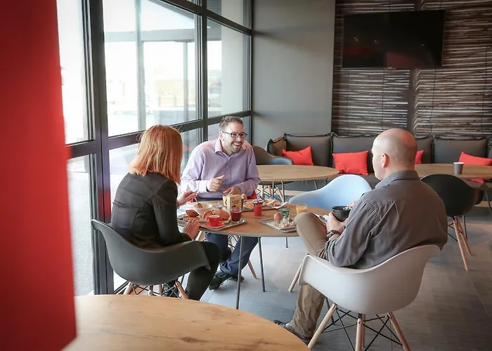 Hotel Ibis Est Mendes France Niort