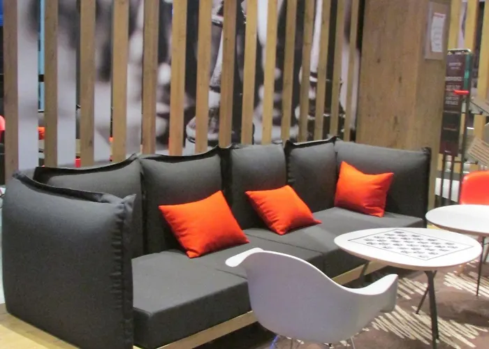 Ibis Est Mendes France